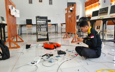 Menuju Pentas Prestasi, SMK Negeri 1 Gorontalo Utara Matangkan Persiapan LKS Bidang Teknik Jaringan Komputer dan Telekomunikasi (TJKT)